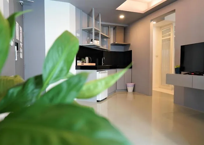 Hotel Silom 3*